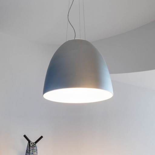 Artemide Nur