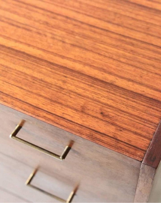 Mid-Century Chest of Drawers, 1960s – Mid Century Modern (photo 5 of 6)