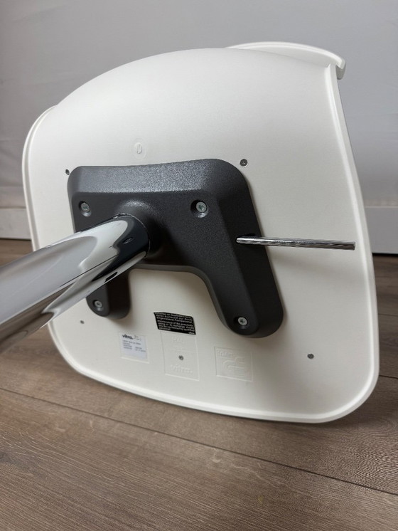 Image 1 of 4x VITRA Hal re barkruk