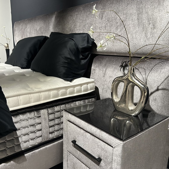 Image 1 of Lit Serta Brut - 180x210