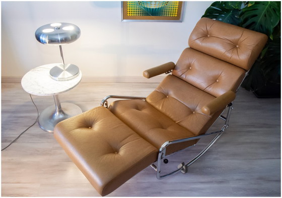 Image 1 of Fauteuil relax Lama 70's, chrome et simili cuir, repose pied repliable