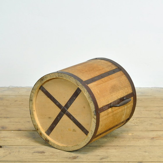 Antieke Japanse houten rijstmaat, circa 1930 – Decoratieve objecten, Iron, Wood (photo 6 of 9)