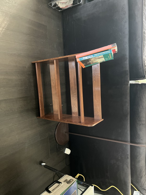 Image 1 of Boekenkastje jaren 60
