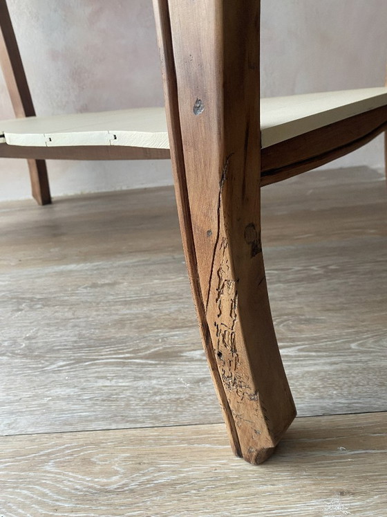 Image 1 of Consola rústica antigua estilo Luis XV en madera maciza de cerezo: elegante estilo campestre.