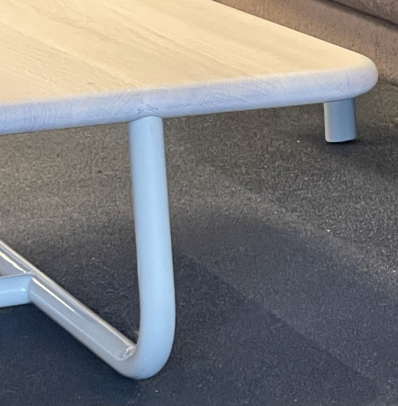 Image 1 of Table basse Pode Jolt