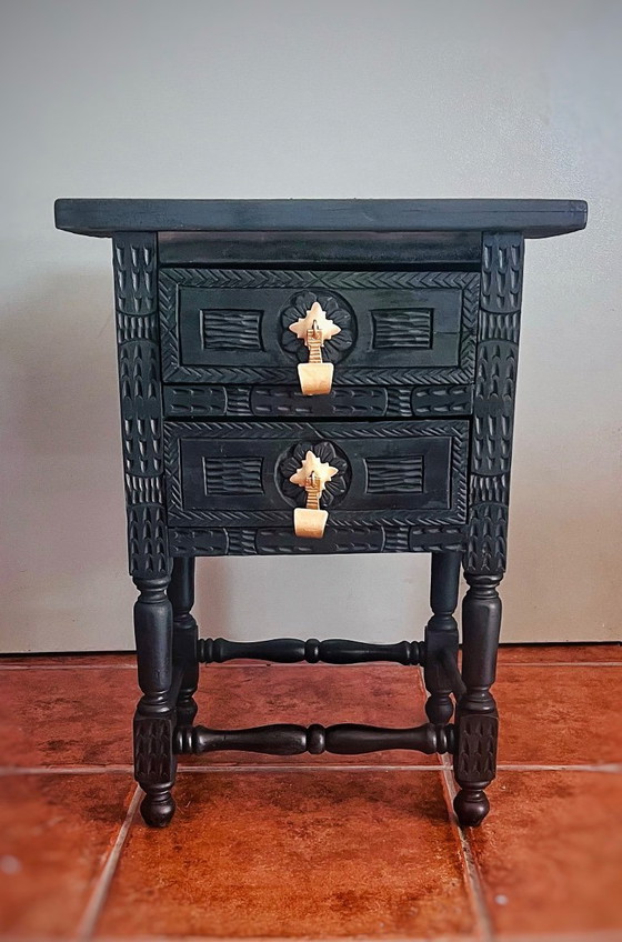 Image 1 of Mesa Auxiliar nogal 1940 - Restaurada