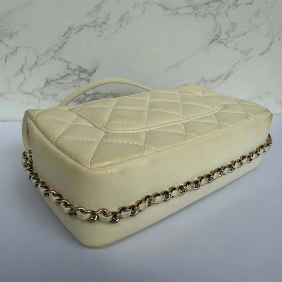 Chanel Small Quilted Lambskin My Precious Pearl Chain Flap – Autres sacs (photo 13 of 15)