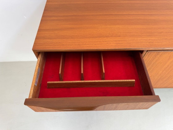 Image 1 of Cassettiera vintage McIntosh