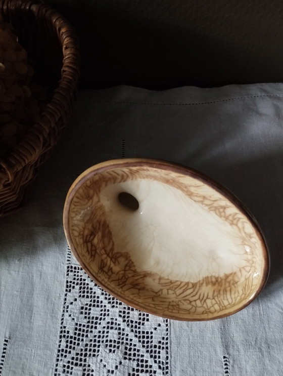 Image 1 of Een ouderwetse terrine voor paté of foie gras, in de vorm van een eend.