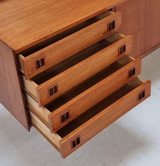 Image 1 of Credenza di metà secolo