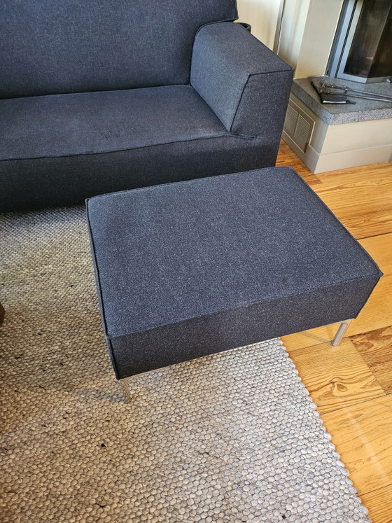 Image 1 of Design on stock BLOQ poef in Tonica 192 Antraciet 60x80 cm
