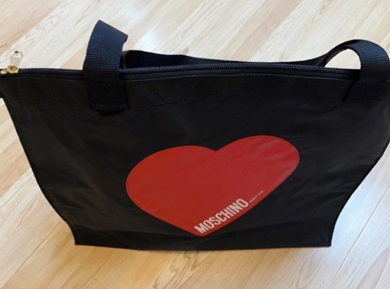 Moschino Beach Bag/Shopper Black With Red Heart – NEW – Shoulder bags, Nylon (photo 3 of 5)