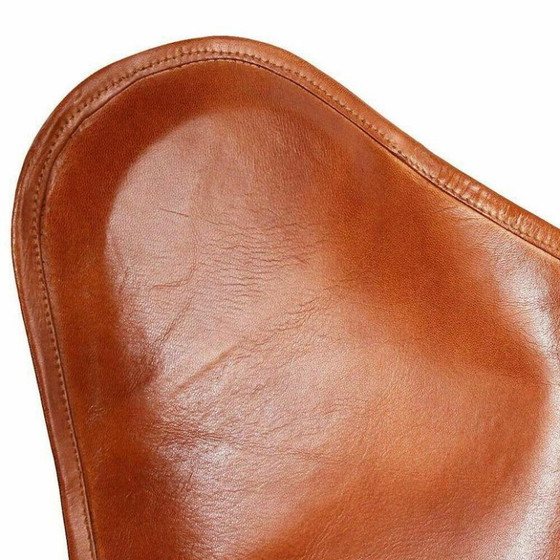 Image 1 of Silla mariposa de cuero hecha a mano, asiento de salón moderno de mediados de siglo, silla de hombro beige