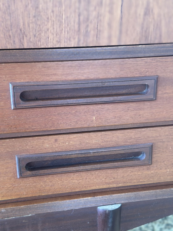 Image 1 of Mobile pensile vintage in teak, unità a parete in stile metà secolo.