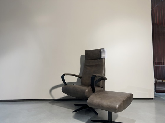 Image 1 of De Toekomst Twice TW067 relaxfauteuil met poef