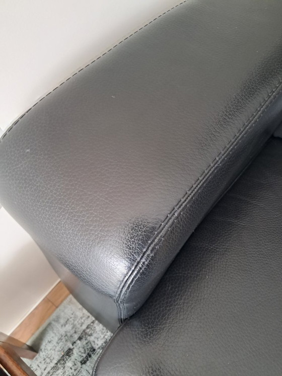 Image 1 of Beautiful black leather 4-seater sofa