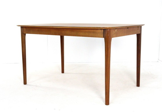 Image 1 of Lübke rectangular 2x extendable dining table
