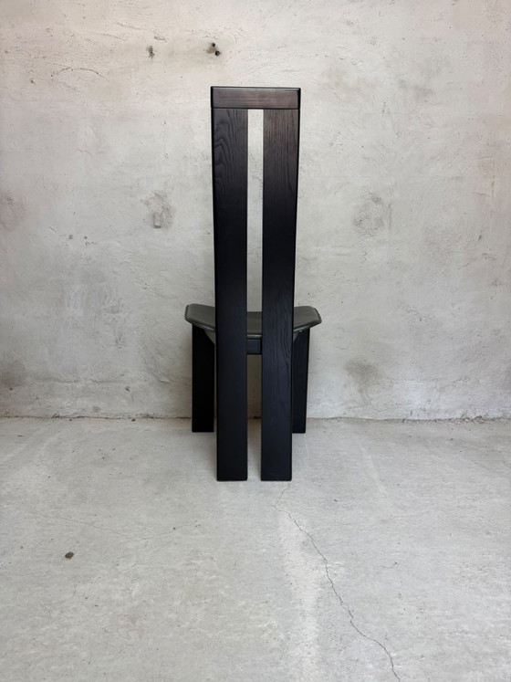 Vier Esszimmerstühle von Pietro Costantini – Leather, Wood (photo 5 of 6)