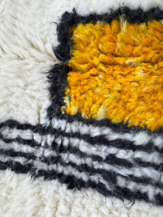 Image 1 of Authentic Moroccan rug 250cmx150cm 