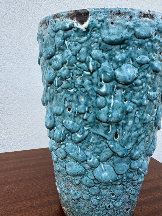 Image 1 of Vase céramique écume bleu années 60