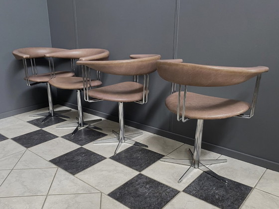 Image 1 of Ensemble de 4 chaises pivotantes style Borje Johansen années 1970
