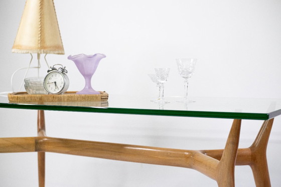 Image 1 of Table basse sculpturale Mid Century de style scandinave