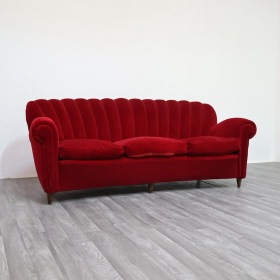 Image 1 of Sofá Art Déco Guglielmo Ulrich con diseño original de terciopelo de la década de 1940