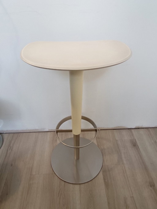 Set di sgabelli Babar di Simon Pengelly per Arper 2006