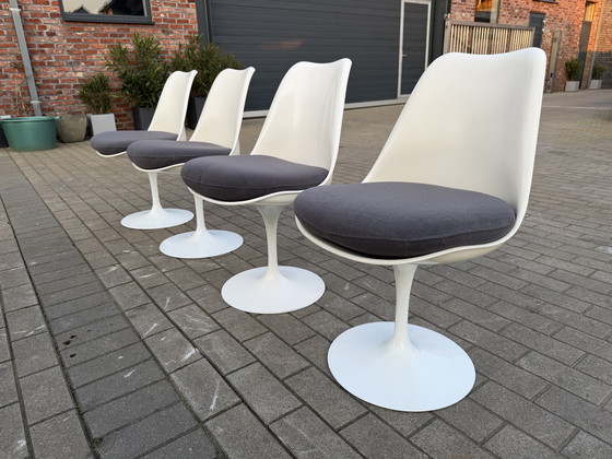 Image 1 of 4x original Knoll Tulip dining chairs by Eero Saarinen