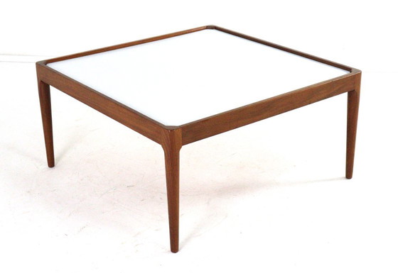 Image 1 of Table basse carrée à plateau réversible, vintage « Hilleberg »