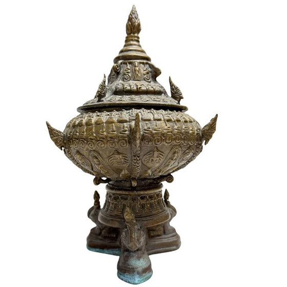 Antique Thai Bronze Reliquary with Elephants and Sacred Amulet – Sculpture (photo 2 of 12)