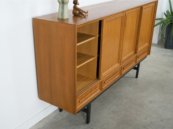 Image 1 of Eikenhouten dressoir, Deens design, jaren 60, productie: Denemarken
