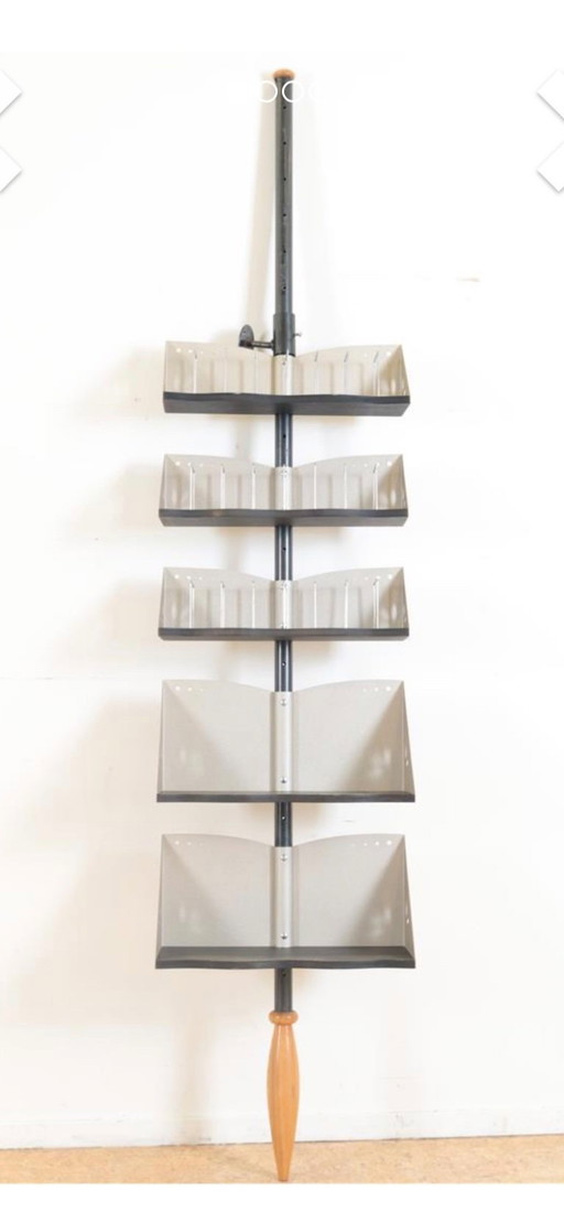 Borek Sipek wandkast etagere