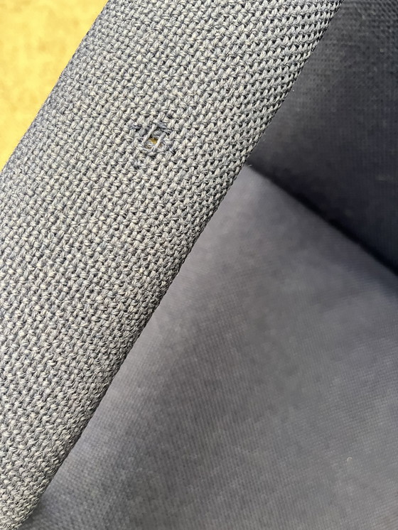 Image 1 of Artifort Sessel dunkelblau