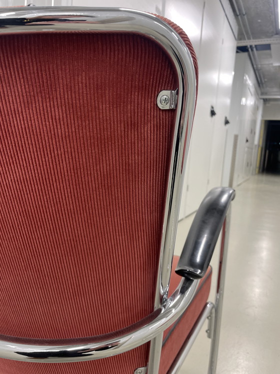 Image 1 of Gispen 412 + stool