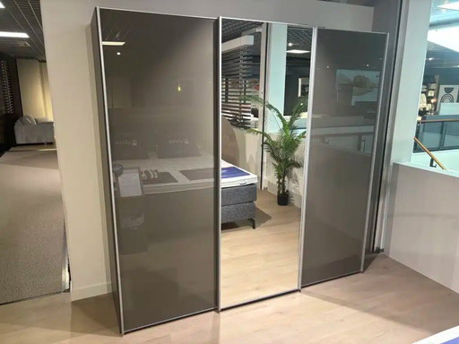 Armario de puertas correderas Wiemann Phoenix 