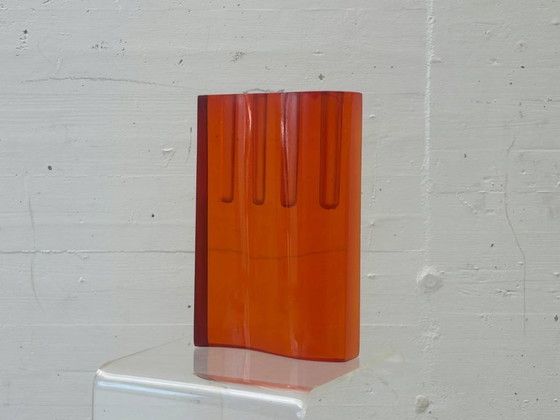 Image 1 of Vaso di design Coming B in vetro acrilico, anni '80