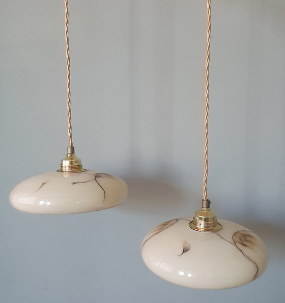 Image 1 of Set di lampade a sospensione vintage in opalino marmorizzato (chiamato anche effetto tartaruga)