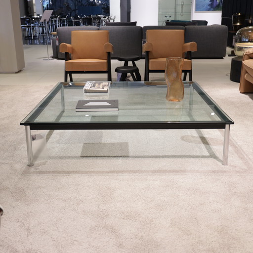 Cassina LC10-P coffee table