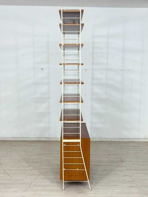 Image 1 of Estantería de pared modular de mediados de siglo, serie “Sybille” - década de 1960 / Estantería String
