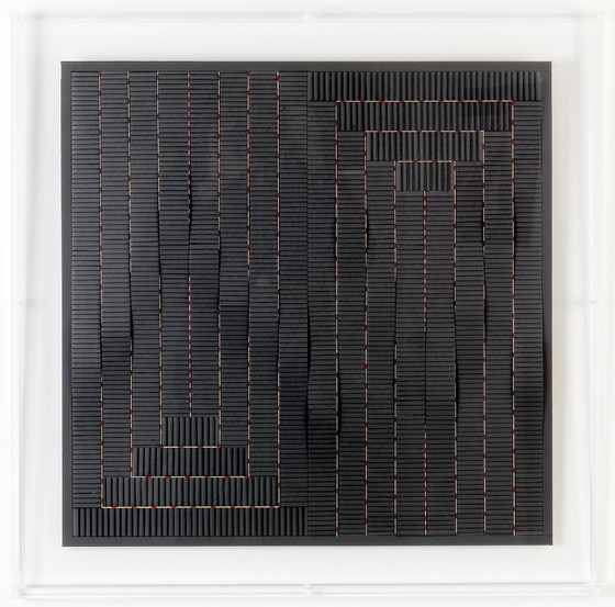 Image 1 of Carré Noir Ondulé Françoise Luciani 2