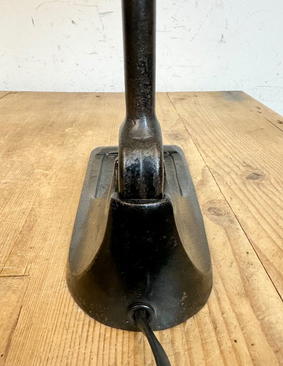 Image 1 of Lampe de table vintage en émail vert de BUR, années 1930