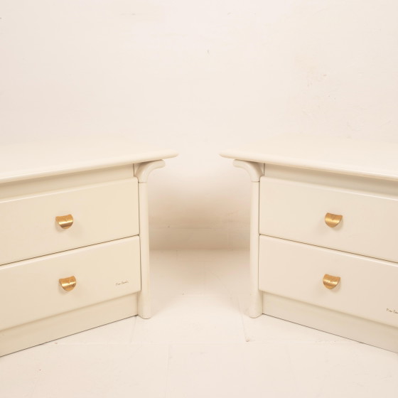 Par de mesitas de noche lacadas en crema de Pierre Cardin, 1980 – Wood (photo 4 of 20)