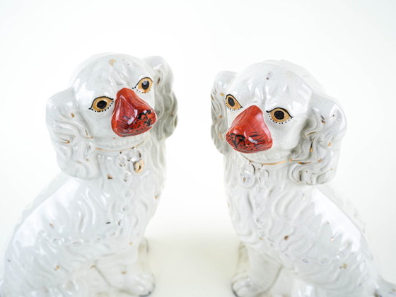 Image 1 of Ceramic mantelpiece figurines – Spaniels, Staffordshire style, made in England