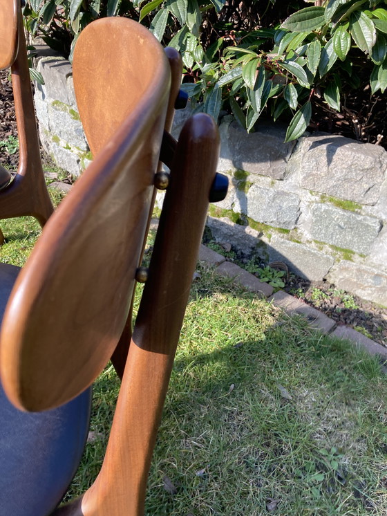 Image 1 of Van Teeffelen stoelen para Webe 