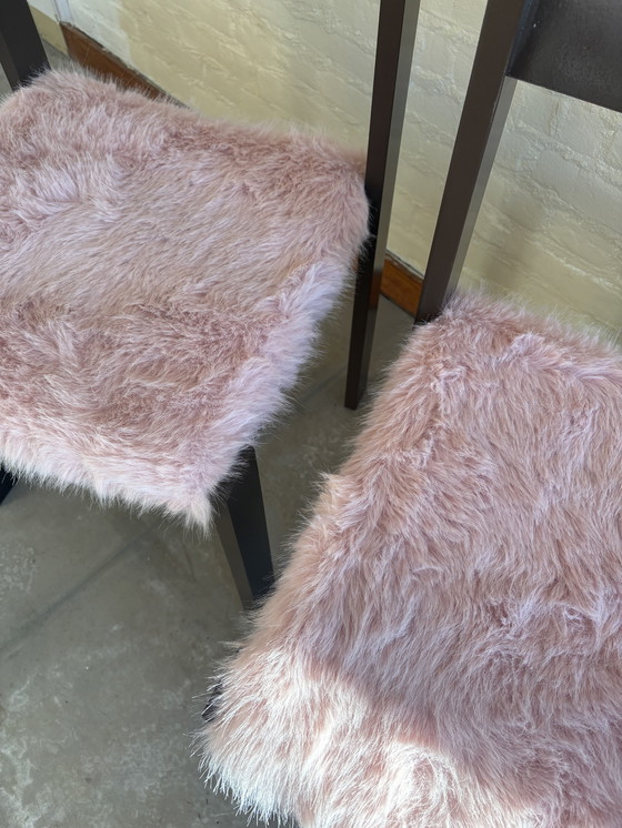 Image 1 of Sessel mit flauschigem Bezug – braun/rosa