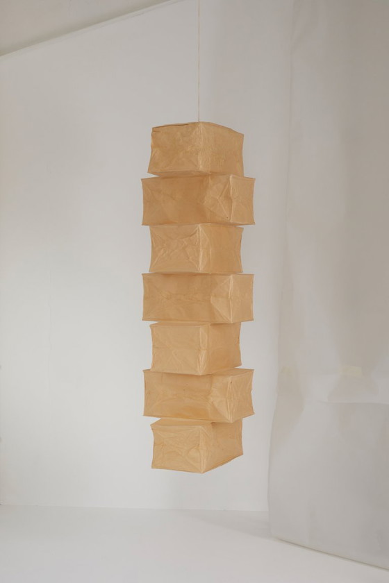 Image 1 of Lampe / suspencion sculpturale Akari 30P par Isamu Noguchi, 1ere édition, circa 1971
