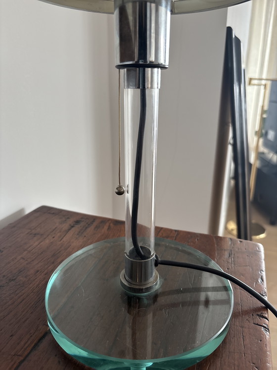 Image 1 of Lámpara de mesa icónica Bauhaus WG