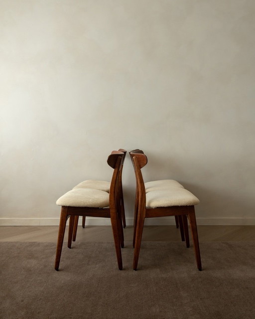 Set van 4 CH30 eetkamerstoelen van Hans J. Wegner voor Carl Hansen & Søn