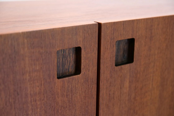 Highboard en teck Hulmefa série Propos – Armoires de rangement, Mid Century Modern (photo 6 of 8)